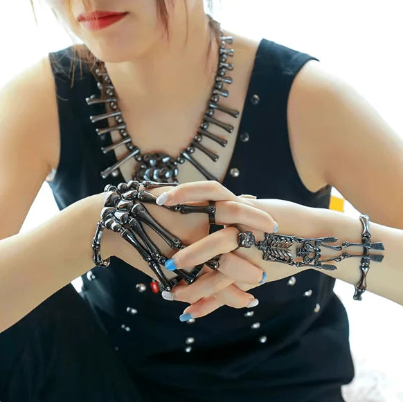 Fashionable Halloween exoskeleton Bracelet & Ring